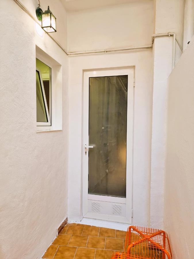 Claudia Tourist Apartment Аліканте Екстер'єр фото